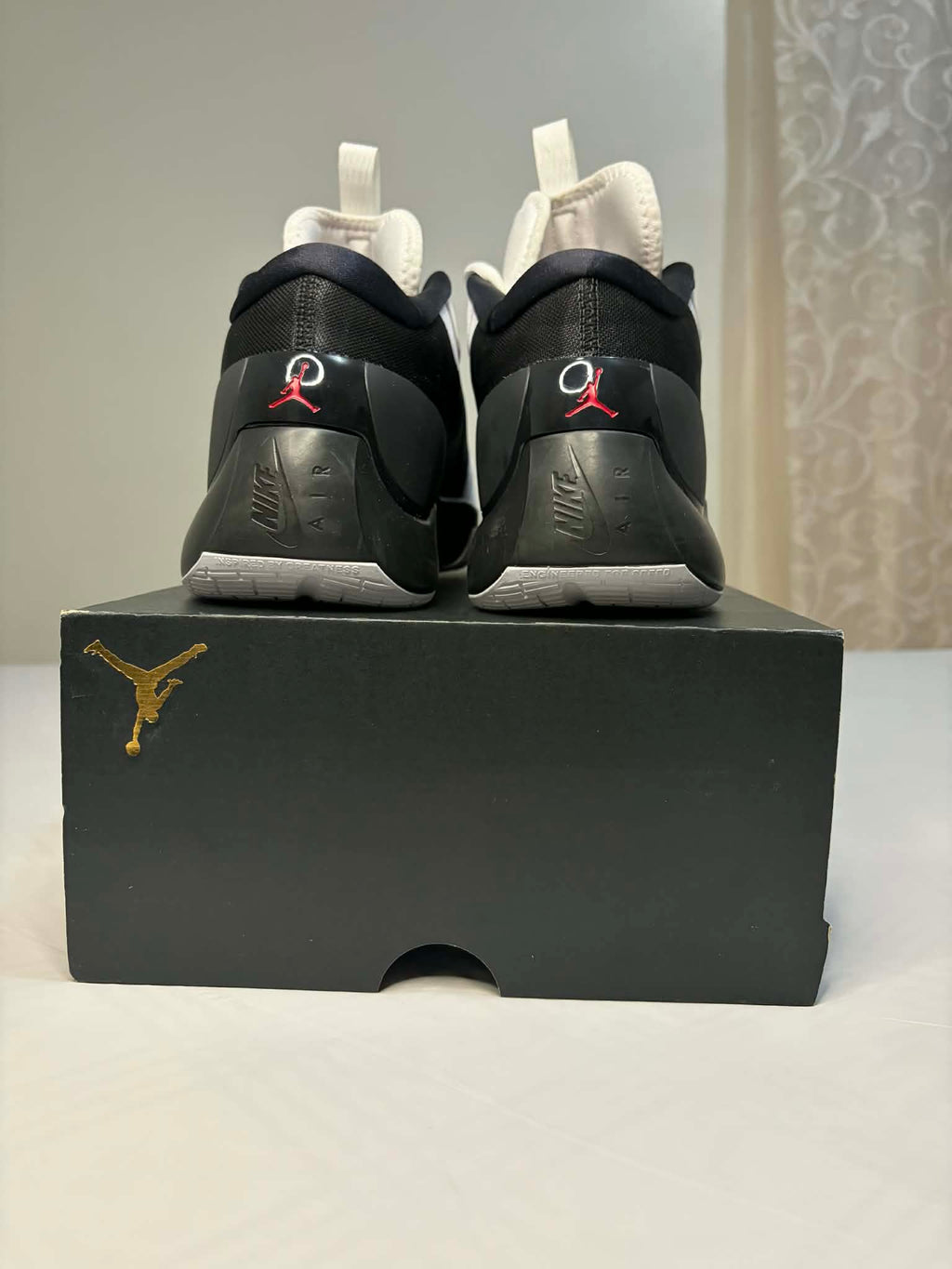 JORDAN ZOOM SEPARATE